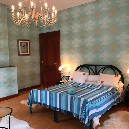 Chateau Les Tourelles לינה וארוחת בוקר