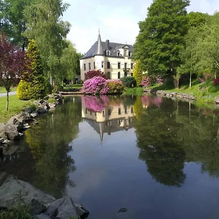 Chateau Les Tourelles *